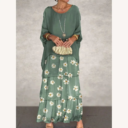 Elegant Long Dress Women with V-Neckline – Ideal for Events and Summer, Long Evening Dress in Breathable Fabric