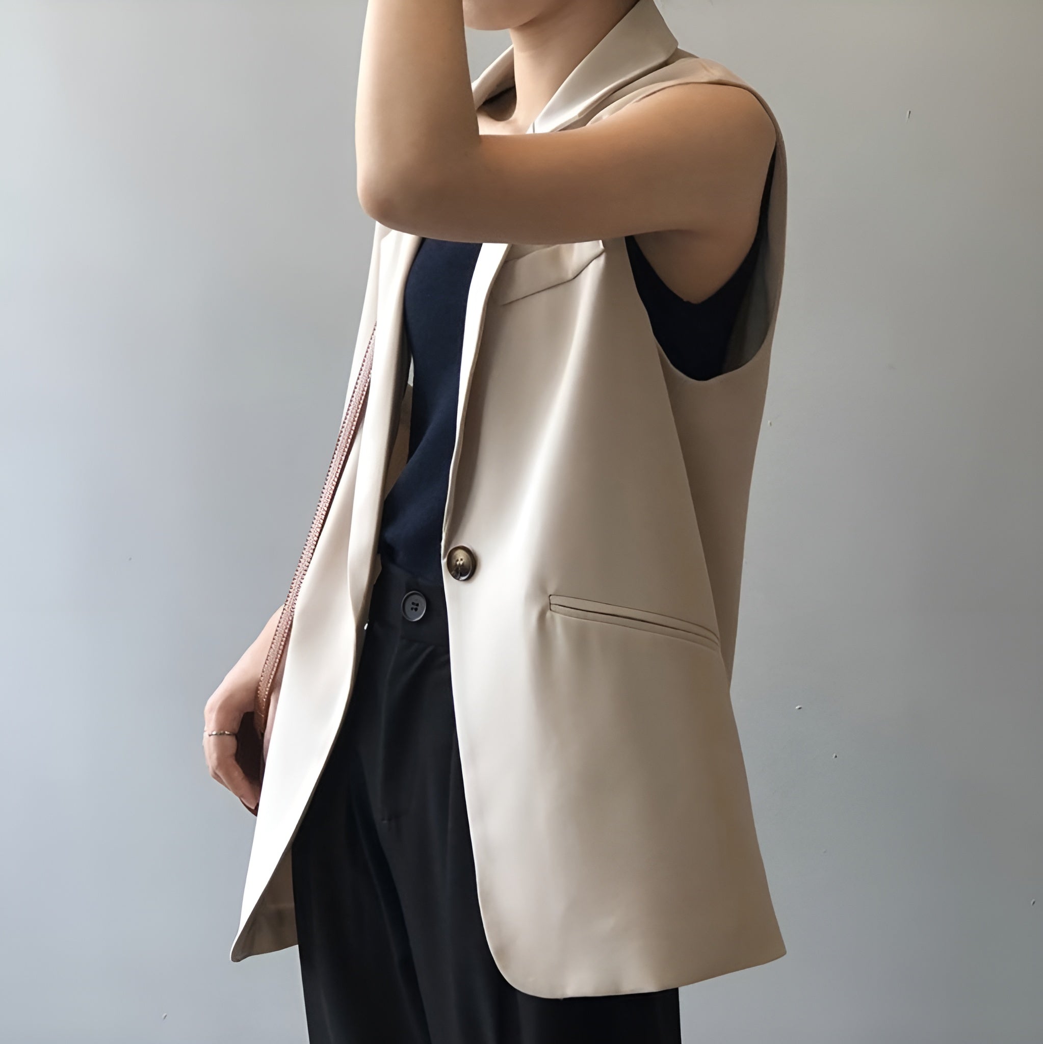 Blazer Sans Manches Femme Élégant en Polyester - Veste Blazer Chic Minimaliste Noir, Coupe Ajustée et Moderne