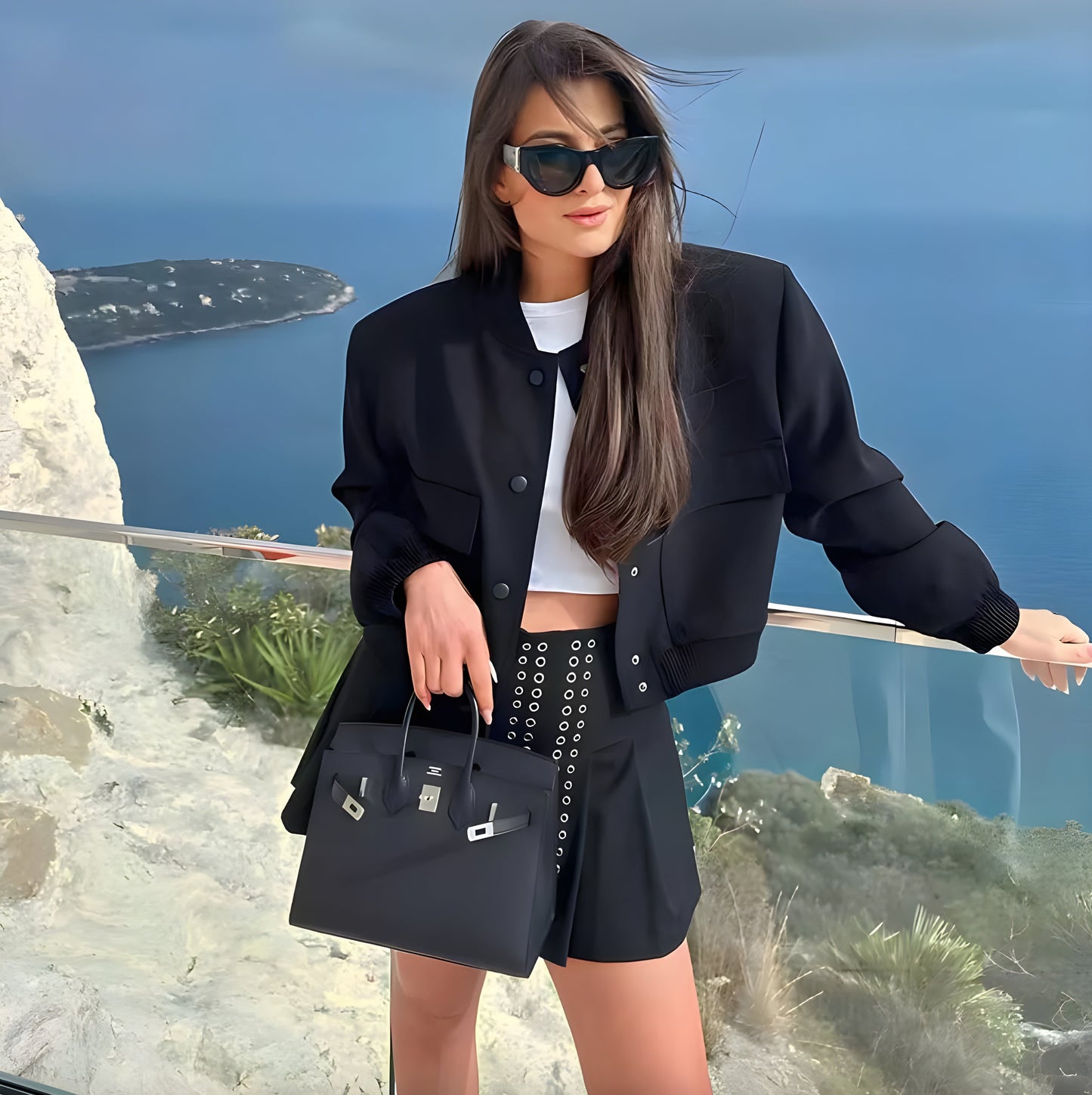 Men's Short White Jacket Size M Cotton-Polyester Blend Urban Style