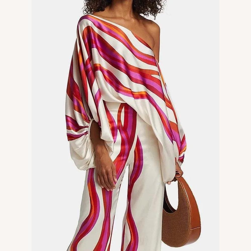Ensemble Femme Tie-Dye Épaules Dénudées avec Pantalon Large Taille Haute – Chic et Moderne