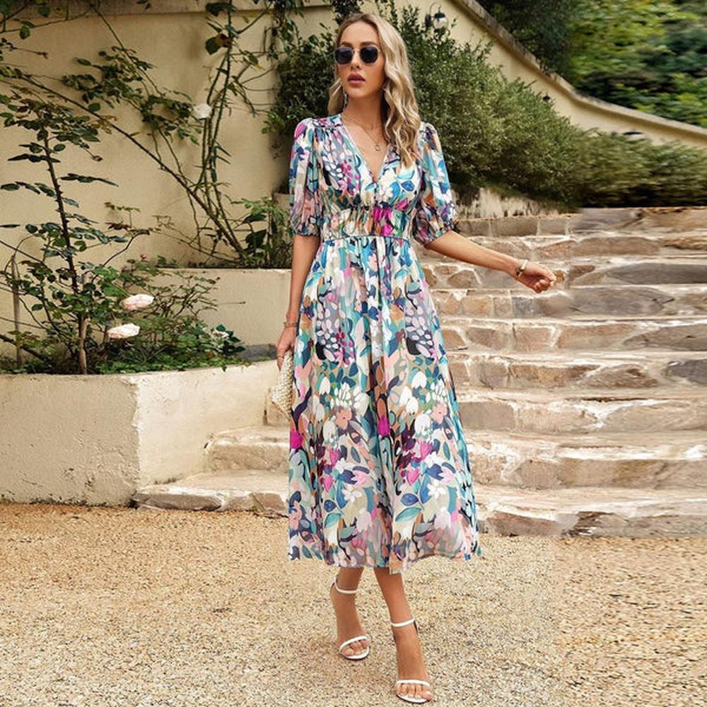 https://cdn.shopify.com/s/files/1/0934/1639/0995/files/flora-dress3_2e7cc0e2-bc37-49f3-b1a5-9fb0ae19e8aa.jpg?v=1745397630