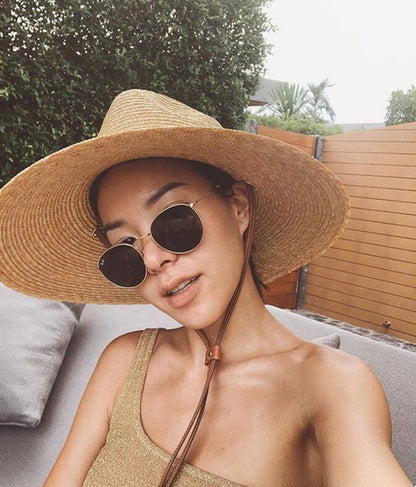 Women's Lightweight Straw Hat with Sun Protection – Elegant Adjustable Summer Accessory 56-58 cm