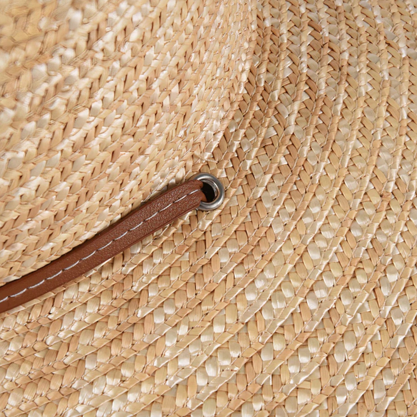 Women's Lightweight Straw Hat with Sun Protection – Elegant Adjustable Summer Accessory 56-58 cm