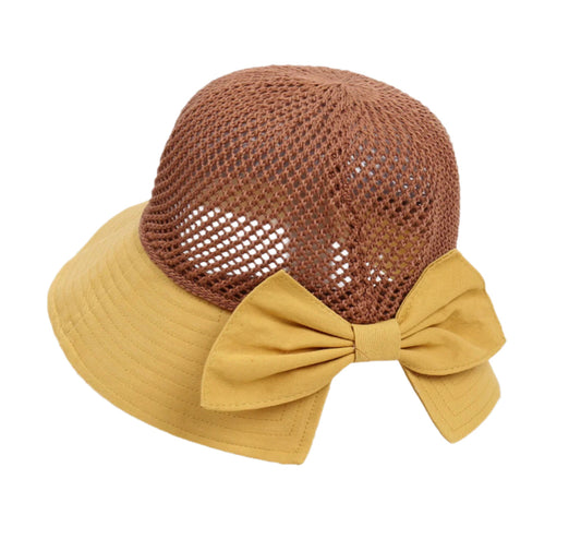 Women's Lightweight Straw Hat with Sun Protection – Elegant Summer Boater Hat