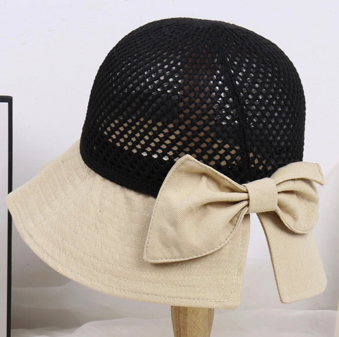 Chapeau de Paille Femme Léger avec Protection Solaire – Canotier Estival Élégant