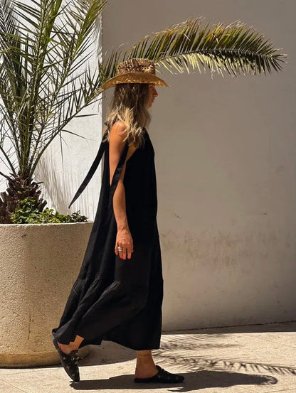 Women's Lightweight Straw Hat - Elegant Boater for Summer, Sun Protection and Optimal Comfort