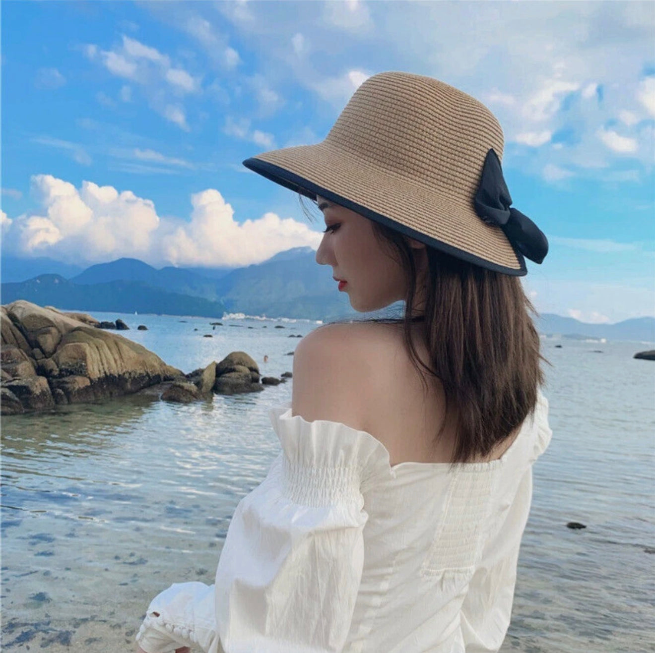 Chapeau de Paille Léger Femme avec Protection Solaire – Accessoire Estival Élégant et Chic