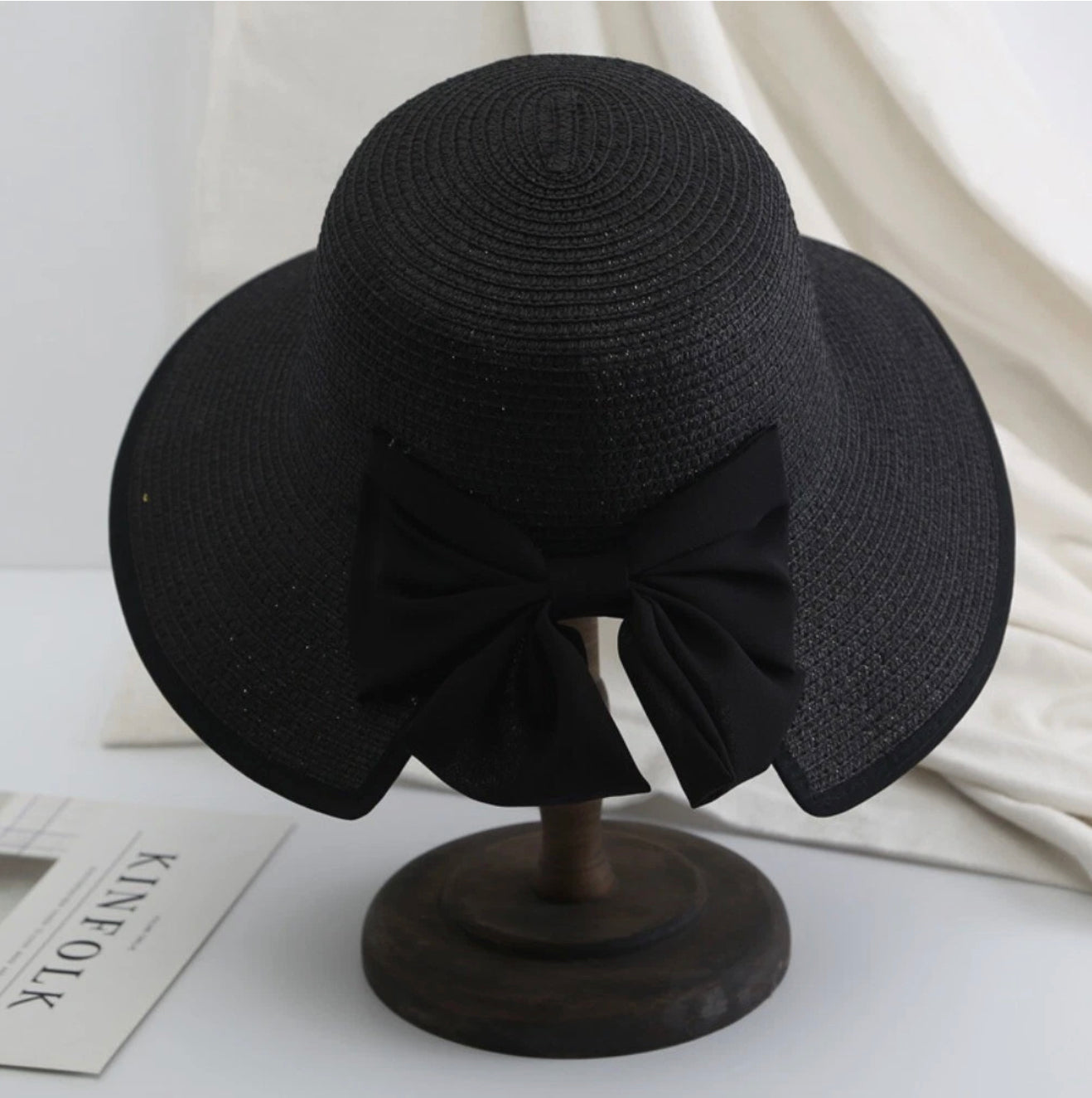 Chapeau de Paille Léger Femme avec Protection Solaire – Accessoire Estival Élégant et Chic