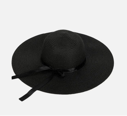Adjustable Straw Hat for Women with Sun Protection – 12 cm Wide Brim, Summer Comfort