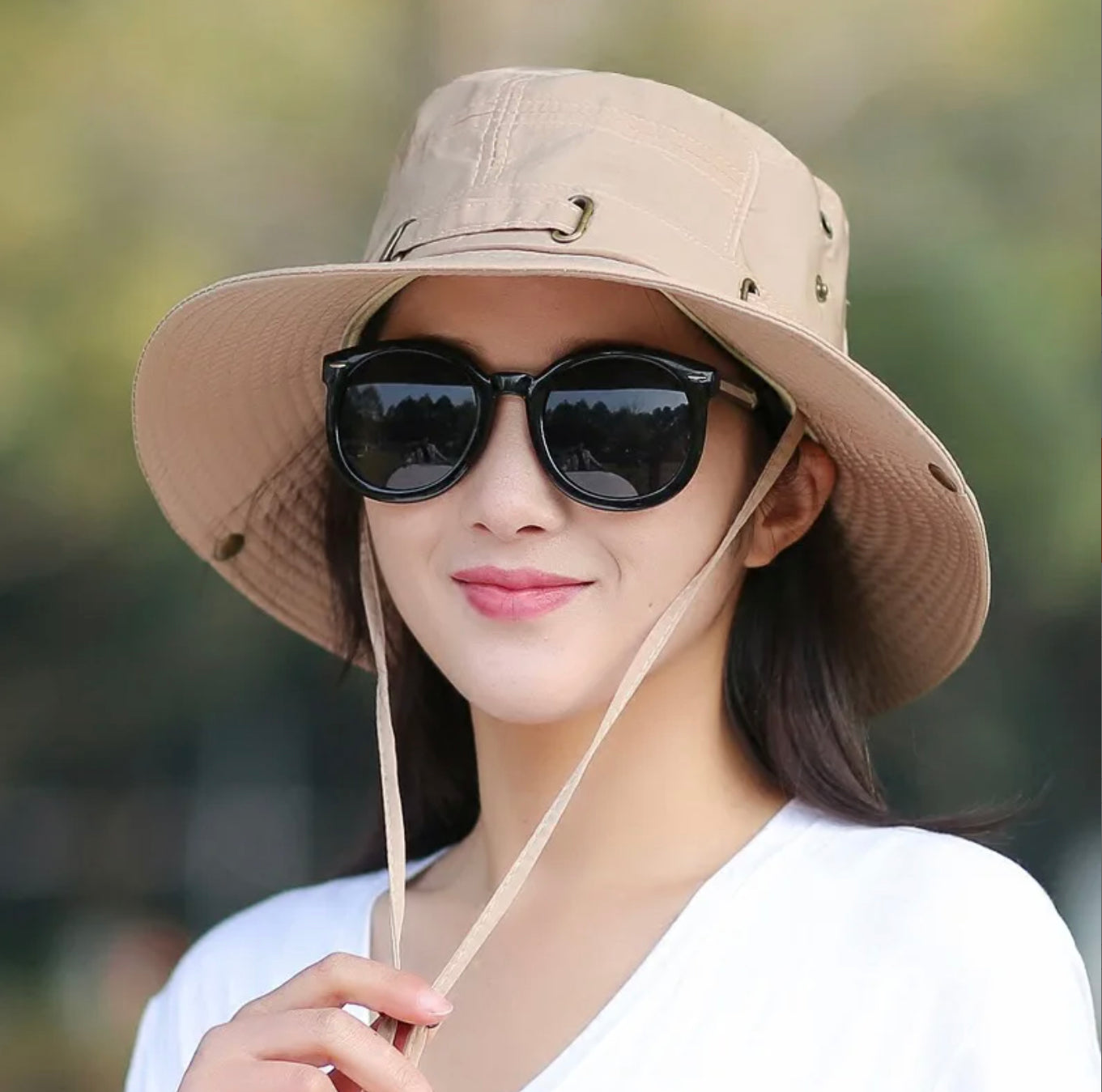 Foldable Women's Hat in 100% Cotton – Sun Protection and Optimal Comfort, Adjustable from 55 to 60 cm