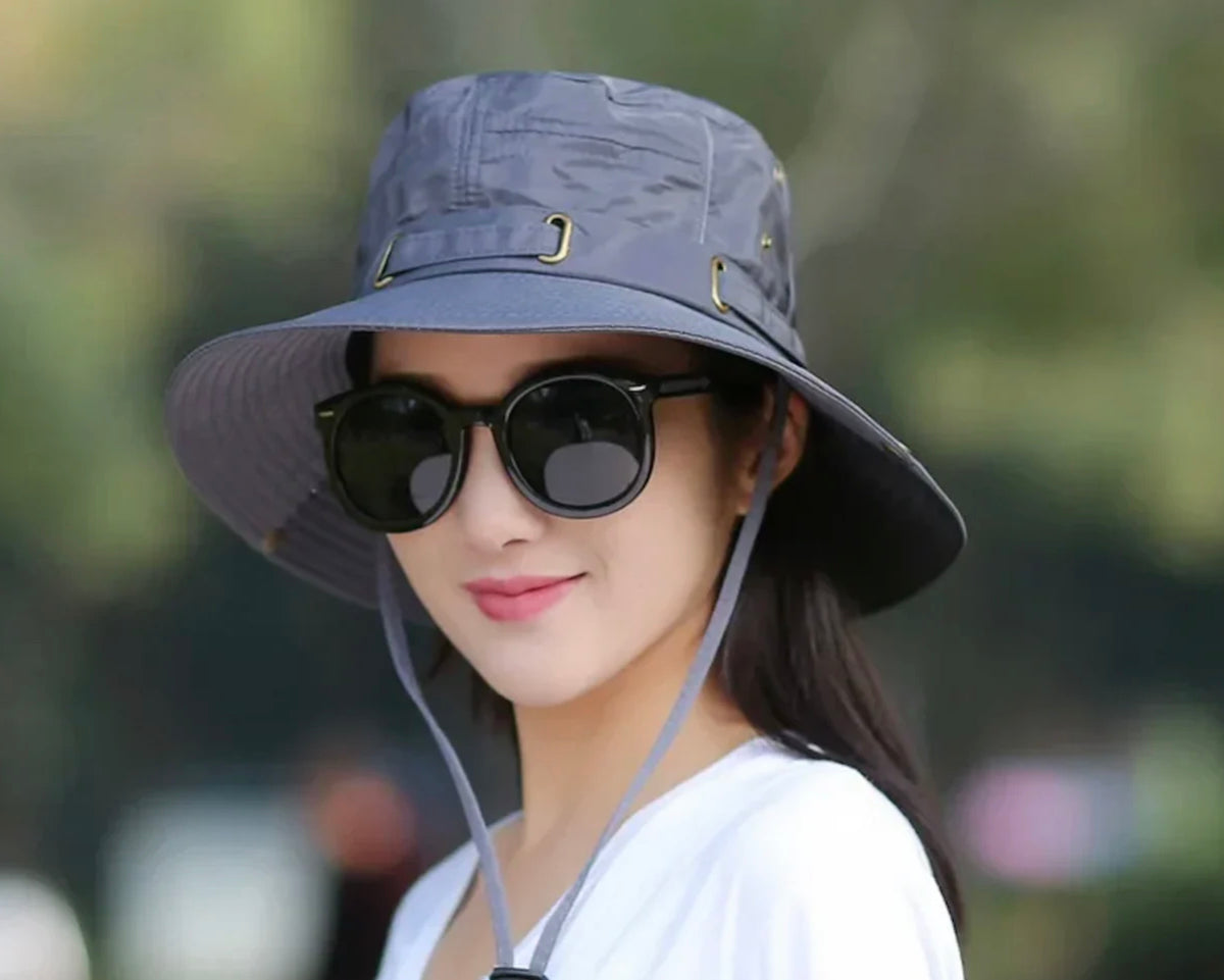 Foldable Women's Hat in 100% Cotton – Sun Protection and Optimal Comfort, Adjustable from 55 to 60 cm