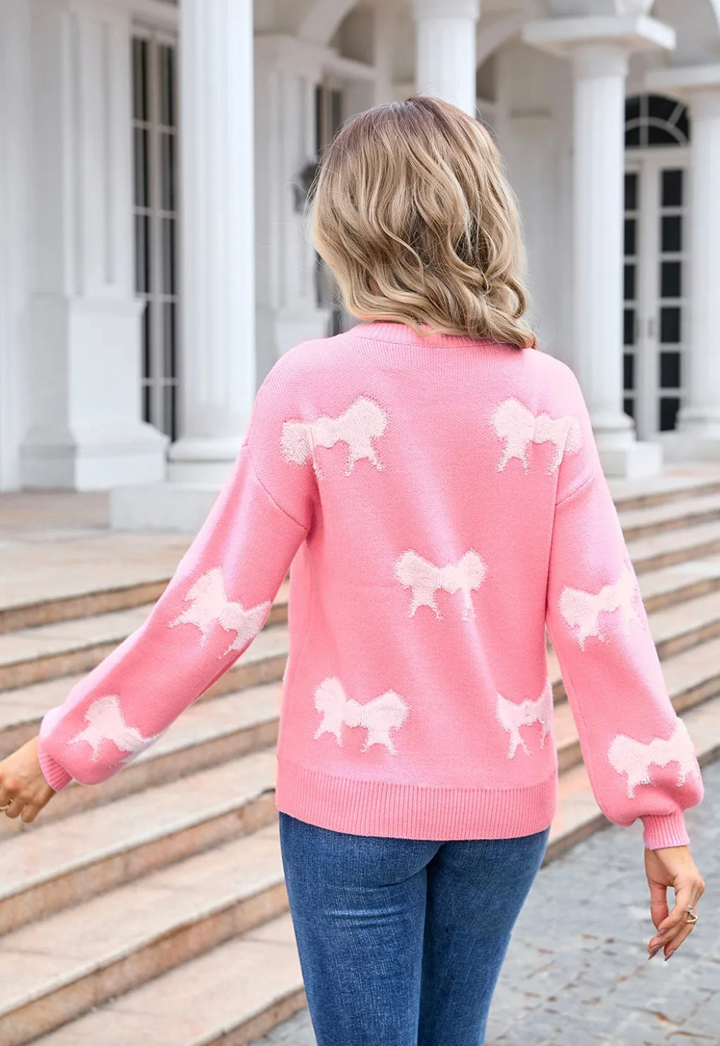 Women's Soft Knitted Sweater with Knot Pattern - Loose and Comfortable Fit, Ideal for Casual Style