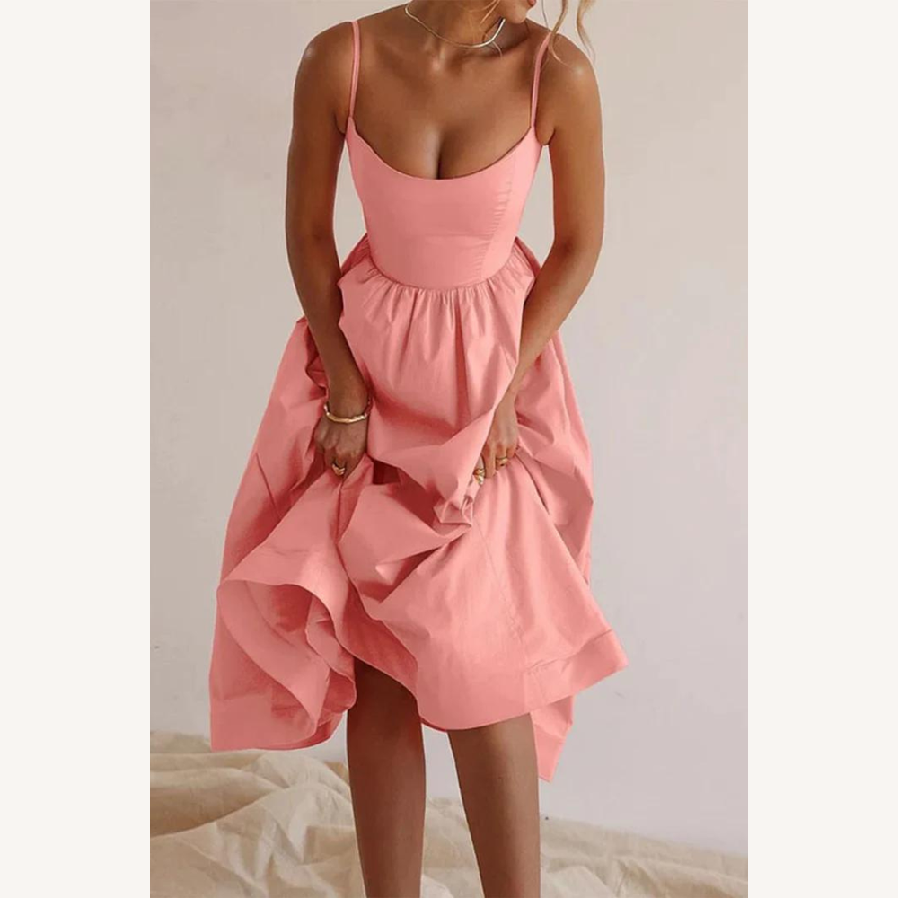 Elegant Long Dress for Women in Lightweight Fabric, Versatile for Evenings and Special Occasions