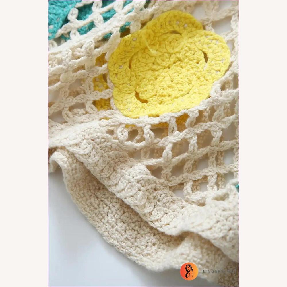 Robe Femme Courte en Crochet Coloré – Style Sexy et Séduisant pour Soirées et Occasions Spéciales
