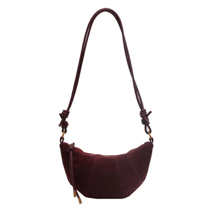 Women's Black Leather Shoulder Bag - Elegant and Practical for Daily Outings, Ideal Size 25x20x10 cm