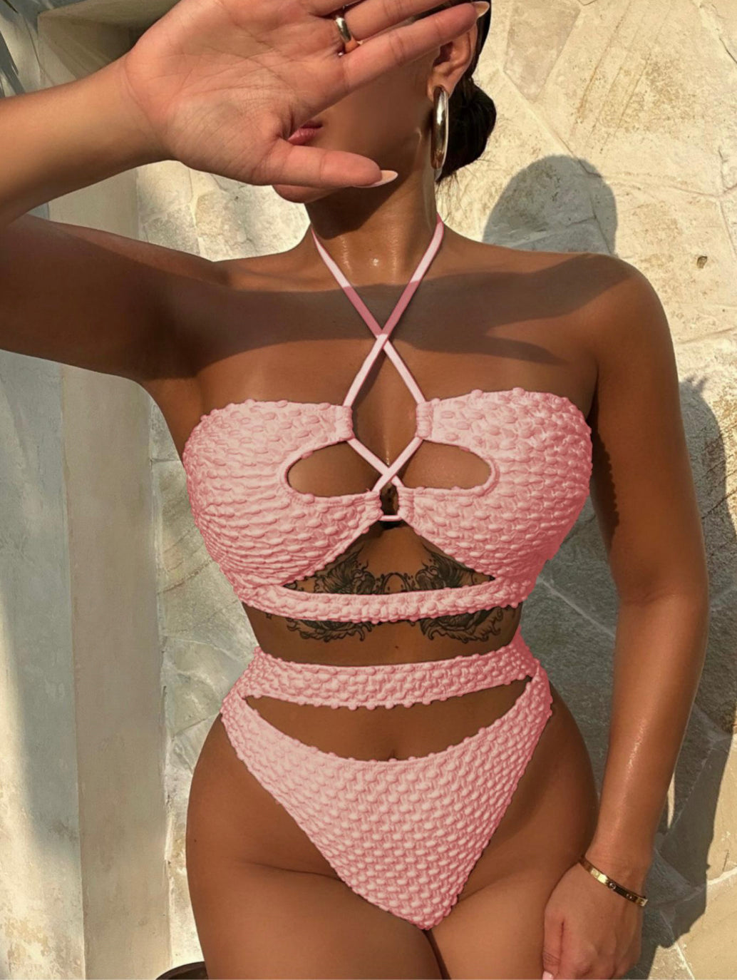 Bikini à Cordon Beige pour Femme – Maillot de Bain Boho Chic avec Détails à Lacets et Sangles Licou