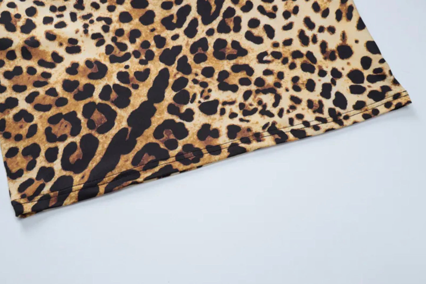 Long Dress Women Leopard Print - Elegant Summer Maxi Dress Sleeveless V-Neck, Slim Fit, Polyester