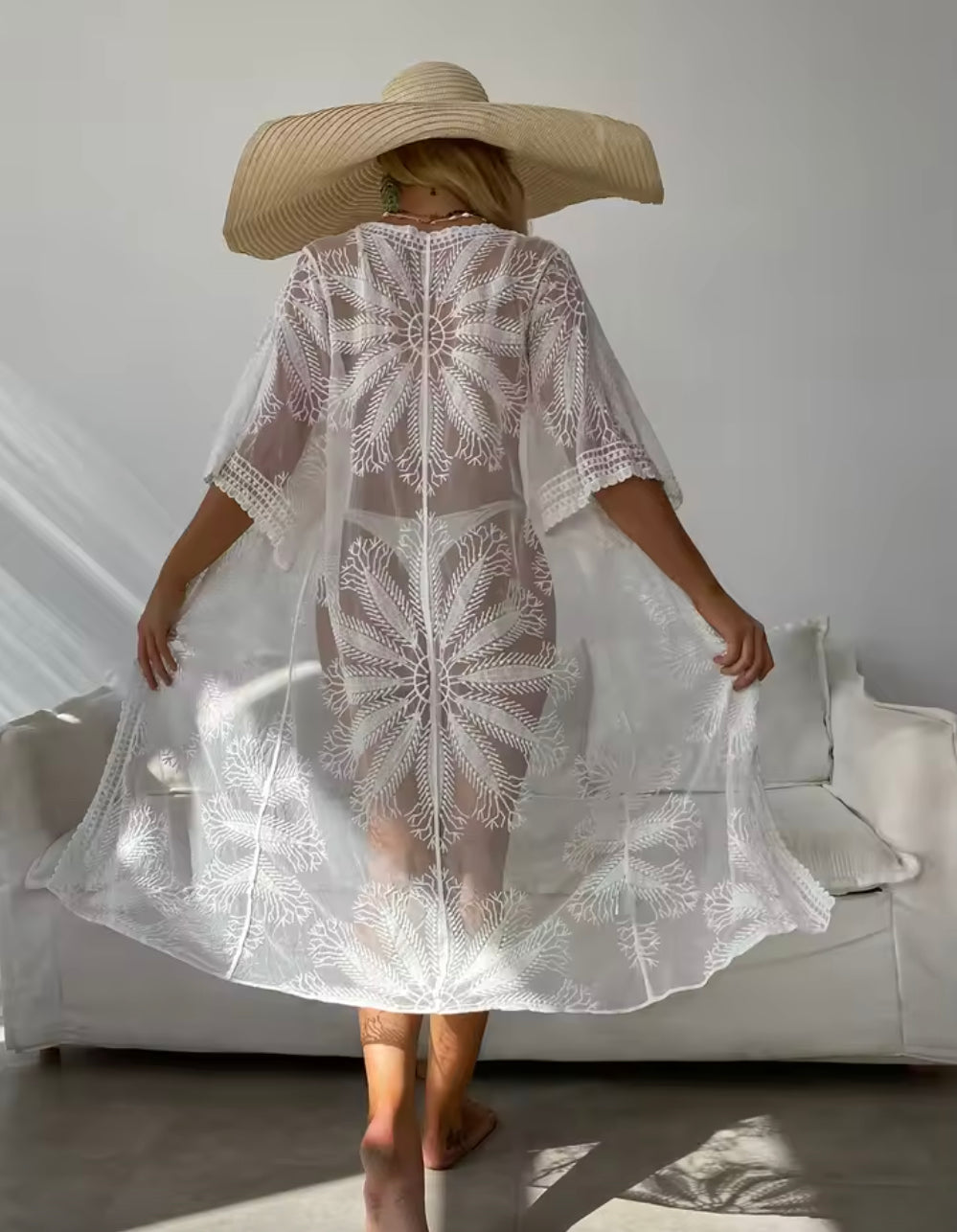 Cardigan Boho Chic Femme - Couverture Légère Brodée d'Été pour Plage avec Manches 3/4 et Ajustement Ample