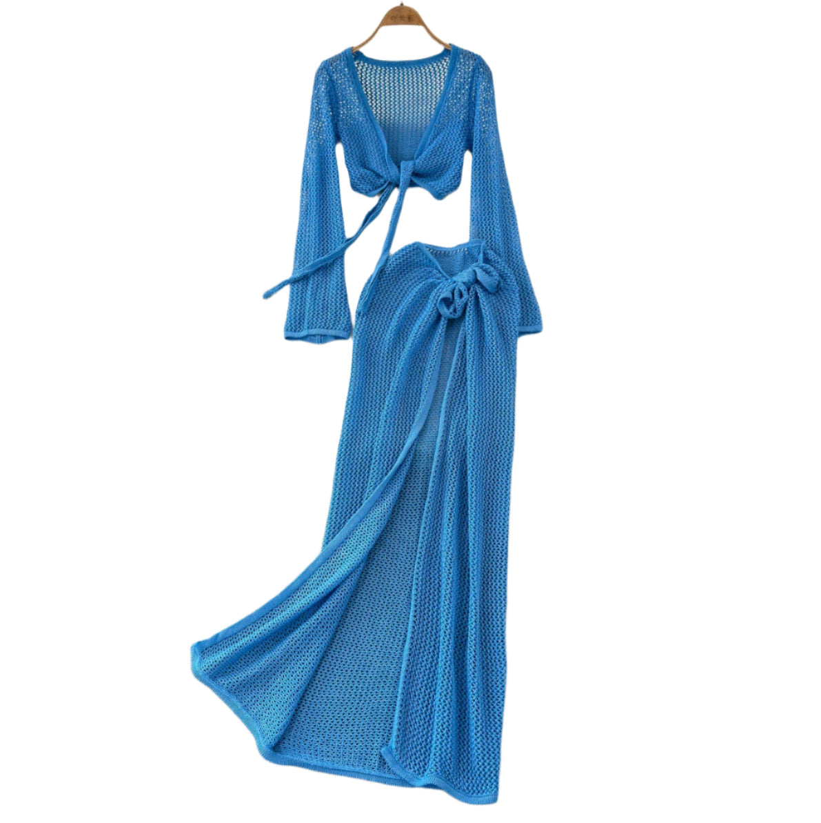 Elegant Two-Piece Women's Swimsuit in Blue with Slit Skirt – Lightweight and Comfortable Fabric, Ideal for the Beach