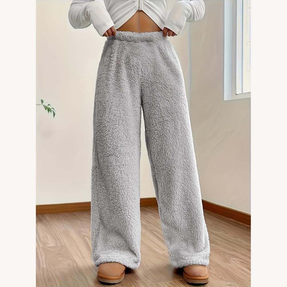 https://cdn.shopify.com/s/files/1/0934/1639/0995/files/teddy-sweatpants-21.jpg?v=1745368056